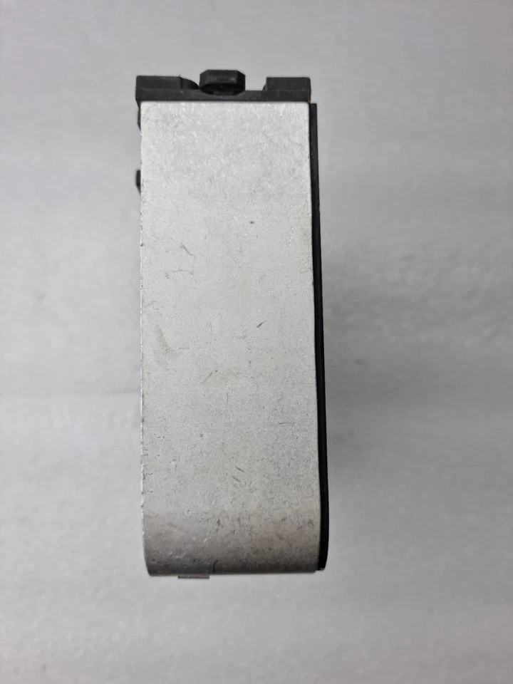 Particle Measuring Systems 93452050 Relay Output Module 240V 2A Made in USA